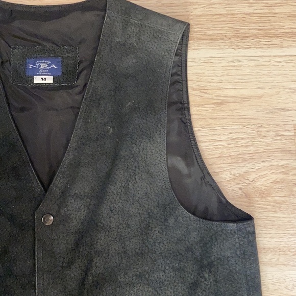 Men’s Authentic NRA Distressed Black Suede Leather Conceal Carry Vest Size M - Picture 4 of 16